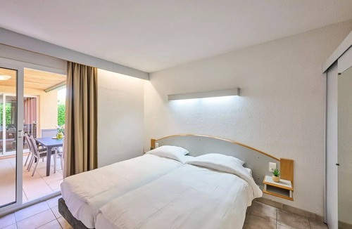 Quillan Villa | Detached villa, 2 bathrooms + air conditioning, sleeps 7