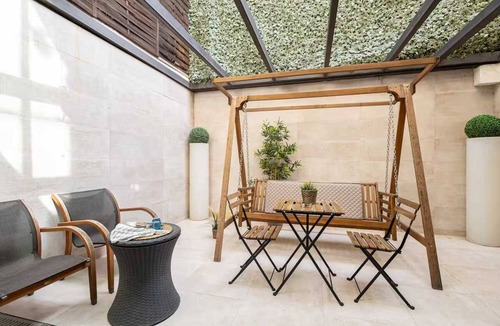 Dreta de l'Eixample Apartment | Diagonal Amazing 3BD with private garden