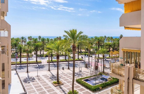 Salou City Centre Apartment | DIFFERENTFLATS NOVELTY