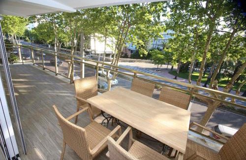 Salou City Centre Apartment | DIFFERENTFLATS Samoa