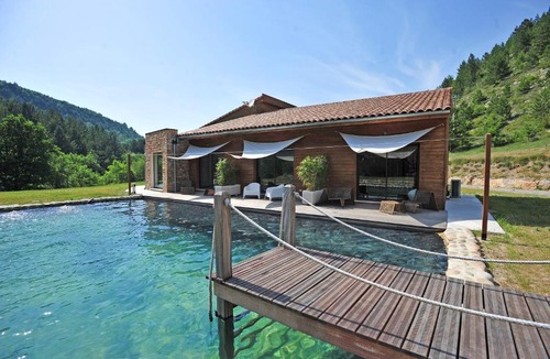 La Roche-sur-le-Buis Cabin | Divinessence