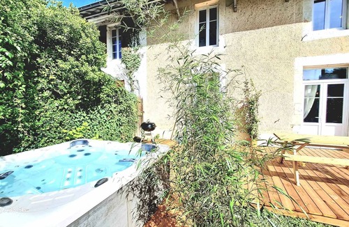 Salles House | Domaine de Cachaou Villa Leyr'ial Sauna & Spa