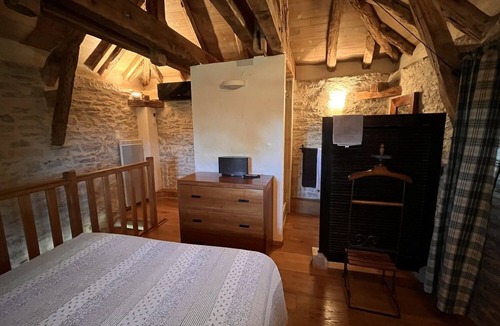 Septfonds House | Domaine de fangal 4* - 10p - dovecote+house, air-conditioned, private 25 m pool
