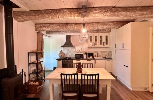 Tauves House | Domaine des Roses - Gîte Annabelle