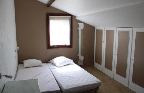 Mollans-sur-Ouveze Apartment | Domaine du Pas du Ventoux Hameau de la Garrigue