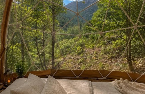 Vialas Other | Dome Under the Stars | River 2 Minutes Away & Bali-Style Shower | Pets