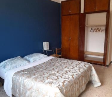 Thuir Bed & Breakfast | Double room, in an elegant house, Thuir centre, terraces view Canigou