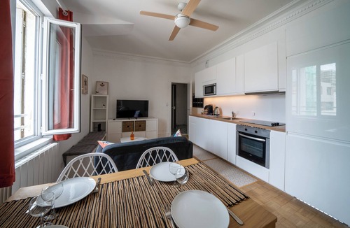 Gambetta Apartment | Downtown apartment with tram access, 3 bedrooms, 3 bathrooms