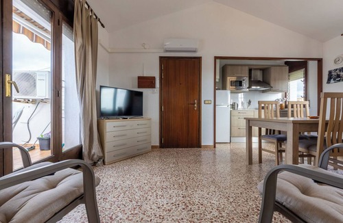 Clara Apartment | Drassanes III by Interhome
