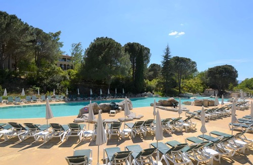 Rouret House | Duplex 3 Rooms 6 Guests with Terrace and Parking in Grospierres