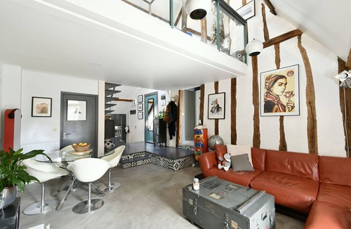 Senlis Apartment | Duplex, Senlis town center