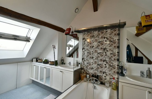 Senlis Apartment | Duplex, Senlis town center