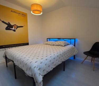 Aurillac Apartment | Duplex T4 centre historique