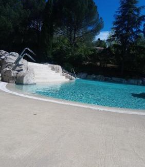 Rouret Apartment | Duplex village vacances Grospierres