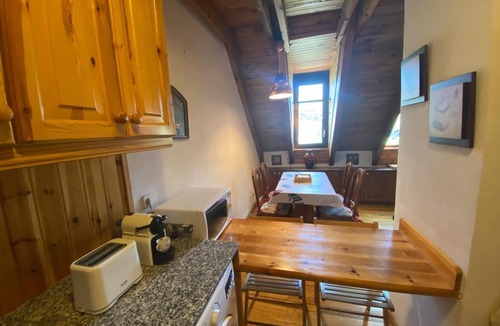 Taull Apartment | Duplex with views and fireplace - Falcó 9
