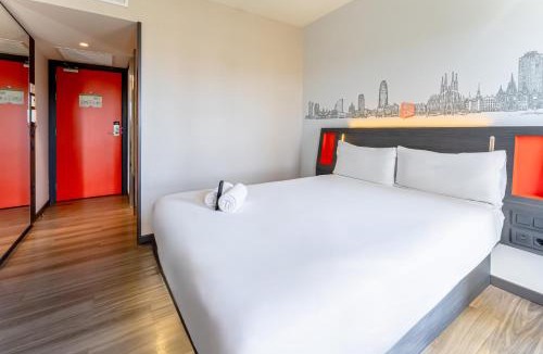 El Port Hotel | easyHotel Barcelona Fira