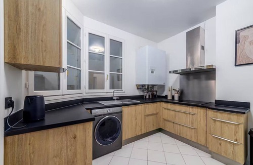 7th Arrondissement Apartment | Eiffel Tower 3-Bedroom Luxury Saint-Germain Paris 7