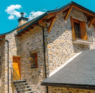 Piedrafita de Jaca House | El Arco de Piedrafita