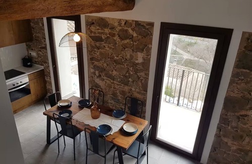 Gratallops House | El Corralet del Lloar, views to the Montsant and Priorat wines.