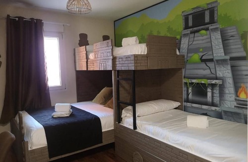 Pinto Hostel | El Indio CHocolatería Boutique Hostel