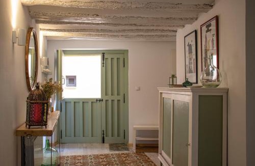 Corera House | El Sol del Membrillo