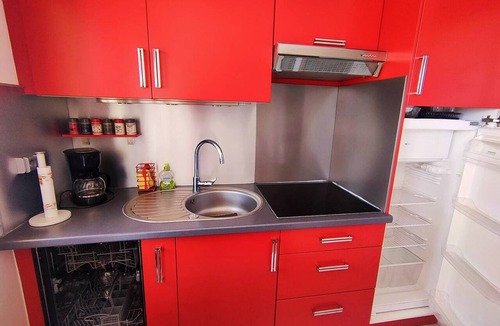 La Cote Radieuse Apartment | Elegant 1-Bedroom Apartment in Canet-Plage - Parking Included