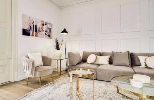 Eixample Apartment | Elegant Apartment with Spectacular Views of Casa Milà on Passeig de Gràcia