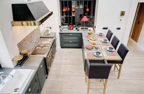 Jardin des plantes Apartment | ELEGANT FOUR BEDROOM PARISIAN RESIDENCE IN LATIN QUARTER