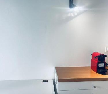 Quartier Sainte-Avoye Apartment | Elegant Studio near Pompidou Center