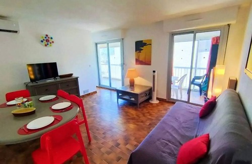Le Port Apartment | Elegant Three-Bedroom Apartment with Air Conditioning, Terrace, and Parking in a Residential Complex in Le Port 6CPORT18