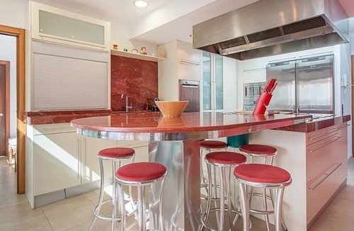 Torredembarra Villa | Elegant Villa in Torredembarra with Sea View