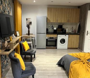 Parc-de-Montsouris Apartment | Elite studio 14