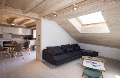Faverges-Seythenex Apartment | ENTRE LAC ET MONTAGNES:La Sambuy