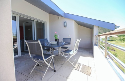 Orx Apartment | Entre Plages & Espagne : Ferme de Charme, Pistes cyclables & Baignade Bio