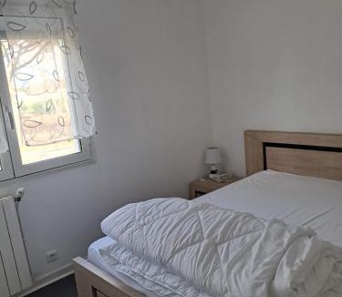 La Petite Motte Apartment | Escapade ensoleillée au bord de mer