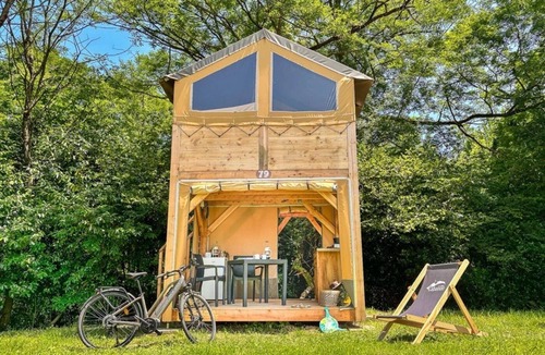 Urt House | Escapade nature - Tente baroudeur - Camping avec piscine