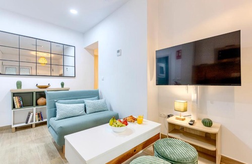 Ciudad Lineal Apartment | "Espacio Norma 2" 2 Hab & Chill Out en Las Ventas