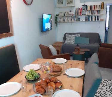 Quartier Exposition-Bajatiere Apartment | Esprit Bistrot/Rent4night Grenoble