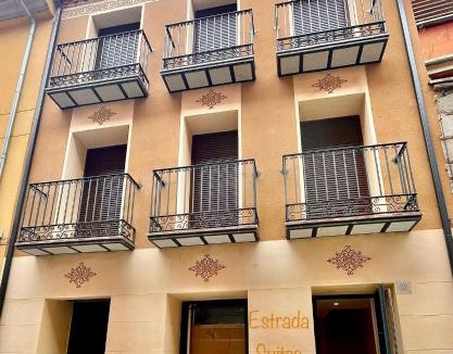Avila Apartment | Estrada Suites