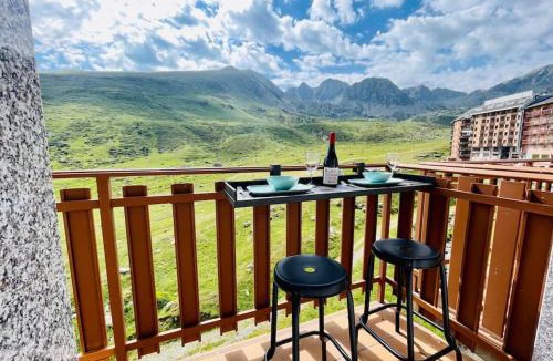 Pas de la Casa Apartment | Estudio Pas de la Casa Pie de pista-Vistas-Wiffi-Netfli HUT2-7353