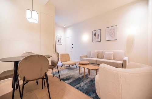 Quartier du Faubourg-Montmartre Apartment | Exceptional apt With Ac-1br-4p-palais Garnier