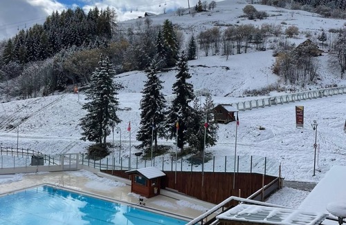 Le Corbier Apartment | Exceptional location on the snow front in Corbier apartment 8 people