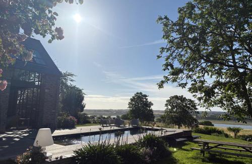Plouer-sur-Rance Villa | Exceptional property with panoramic sea views