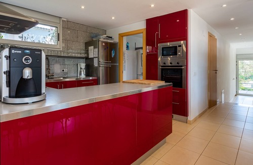 Tossa de Mar Villa | Exclusive Villa with Pool, Sea View, and Wi-Fi