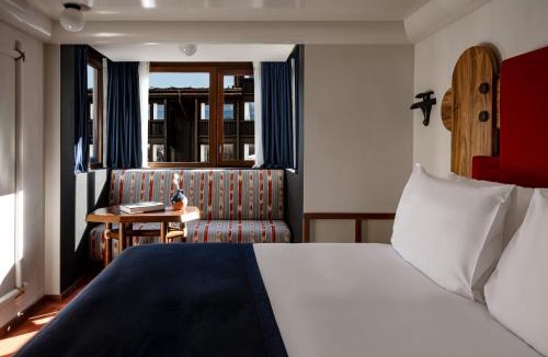 Val-d'Isere Hotel | Experimental Chalet Val d'Isère