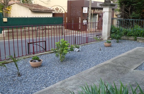 Lamalou-les-Bains Apartment | F2 with air conditioning for curists or holidaymakers in Lamalou les Bains