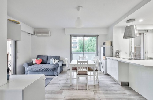 Saint Maurice Apartment | F2 with balcony 15min from the Promenade des Anglais