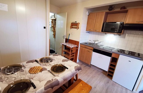 Prapoutel Apartment | Family Apartment at Prapoutel - Balcony with View