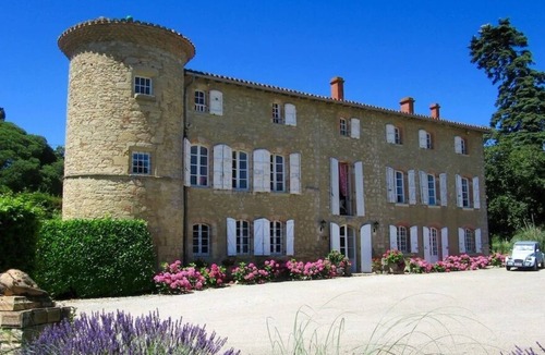 Beauville House | Family Gite at Chateau de Montoussel - Toulouse