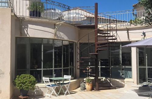 Saint-Series House | FAMILY HOME IN A CHARMING, AUTHENTIC VILLAGE